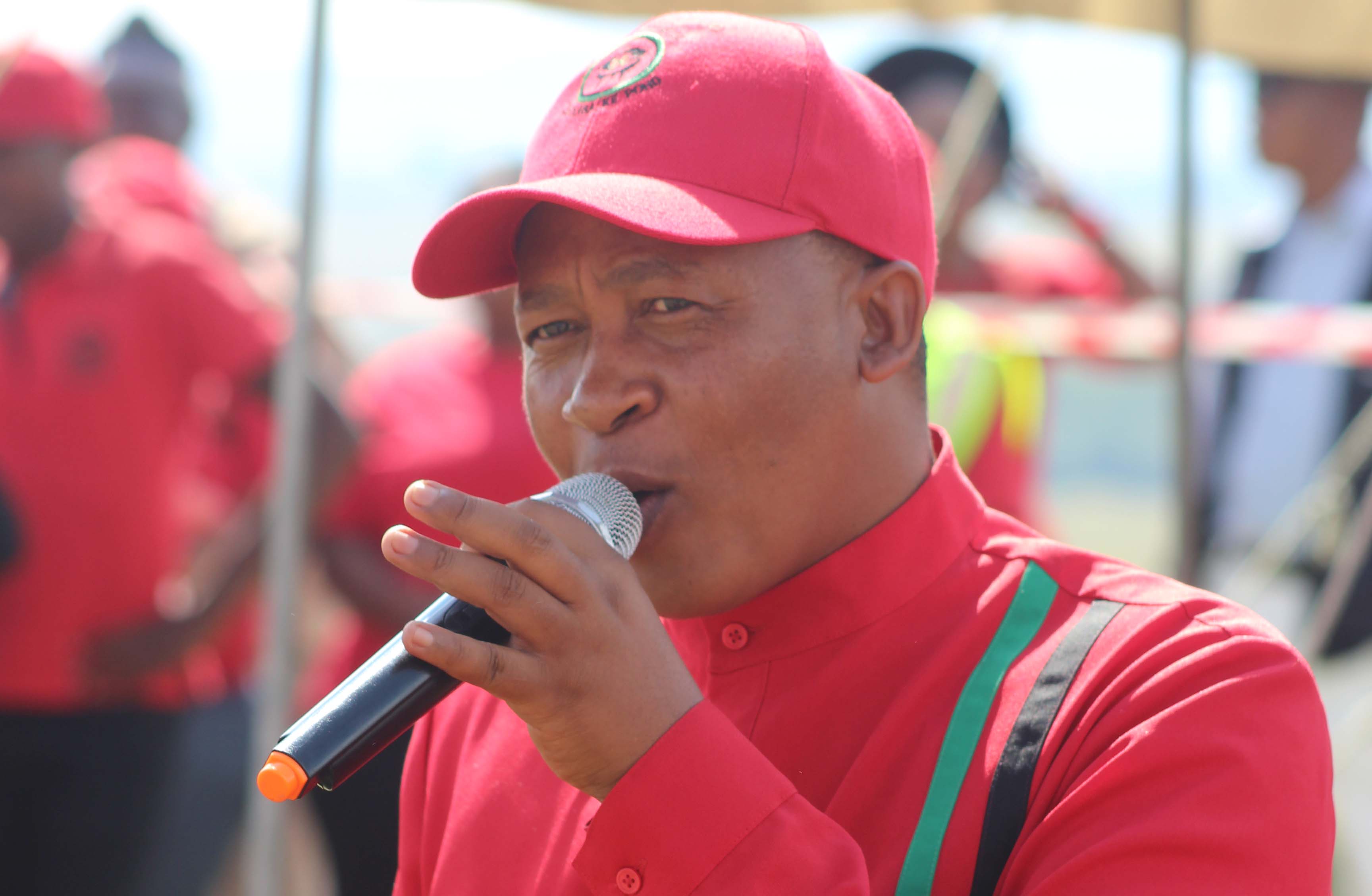 Parliament debating new economic package